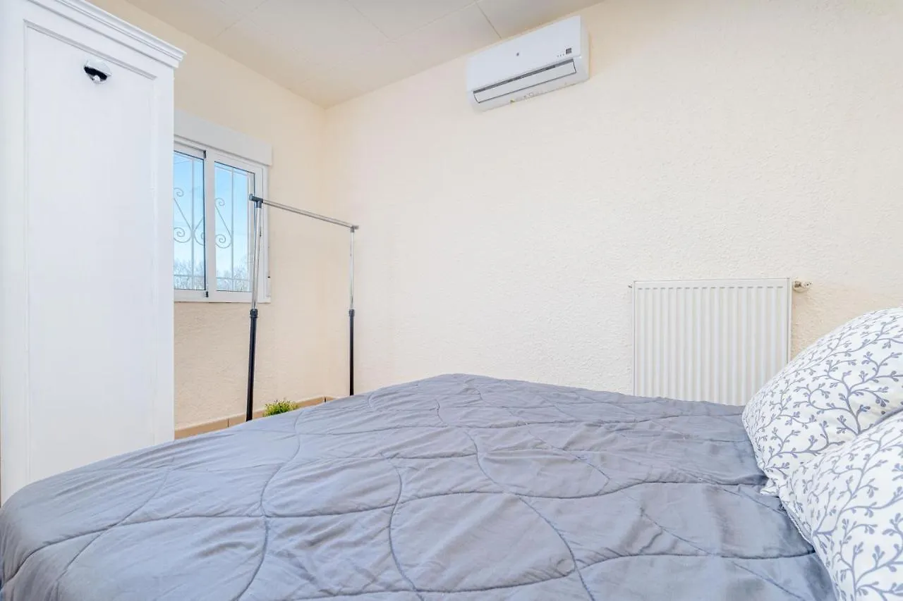 Goldhome - Carlit - Casa 9 Habitaciones, Piscina Privada, Sala De Juegos Empuriabrava 0*,  Španělsko