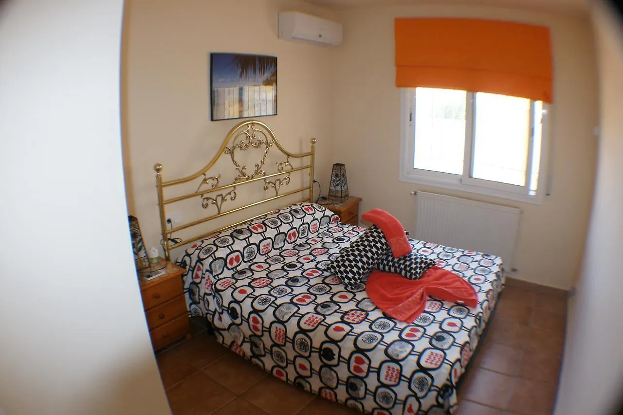 Goldhome - Carlit - Casa 9 Habitaciones, Piscina Privada, Sala De Juegos Empuriabrava 0*,  Španělsko